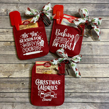 Load image into Gallery viewer, Holiday Themed Baking Oven Mitts/Pot Holders