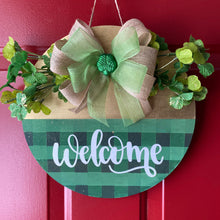 Load image into Gallery viewer, St. Patrick&#39;s Day Welcome Handmade Door/Wall Hanger