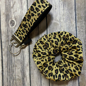 Cheetah Print Fabric Scrunchie/Hair Tie